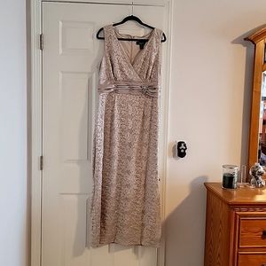 Size 14W R & M Richard's Dress